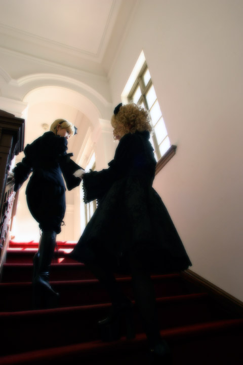 emilu hideri twins